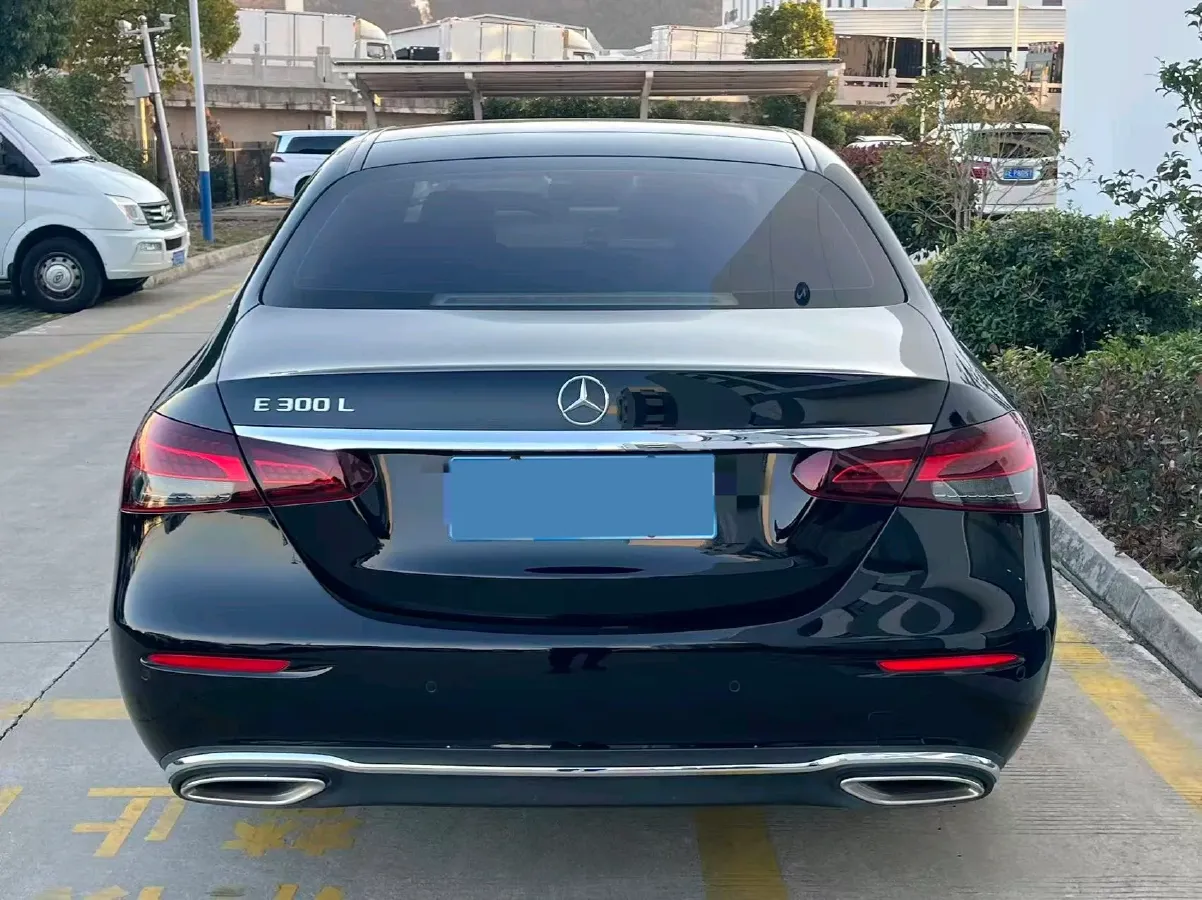 2022 Mercedes-Benz E Class 2.0T 197HP L4 9AT,autocango,china used car exporter,china ev exporter,chinese used car exporter,chinese used ev exporter