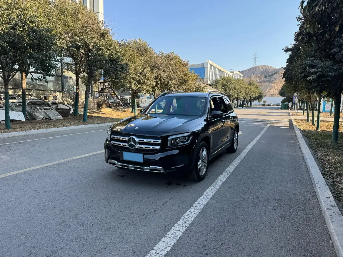 2022 Mercedes-Benz GLB Class 2.0T 190HP L4 8DCT