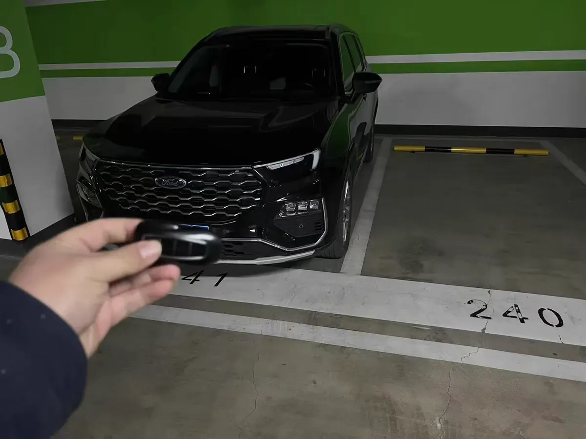 2021 Ford Equator 2.0T 224HP L4 6DCT,autocango,china used car exporter,china ev exporter,chinese used car exporter,chinese used ev exporter