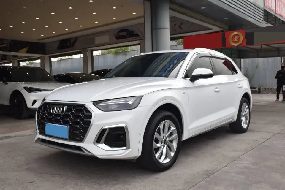 2021 Audi Q5L 2.0T 190HP L4 7DCT