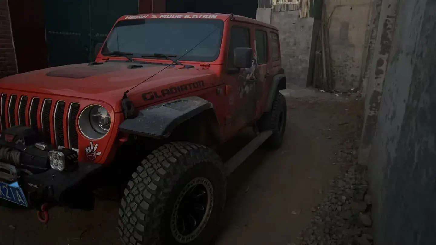 2019 Jeep Wrangler 2.0T 266HP L4 8AT