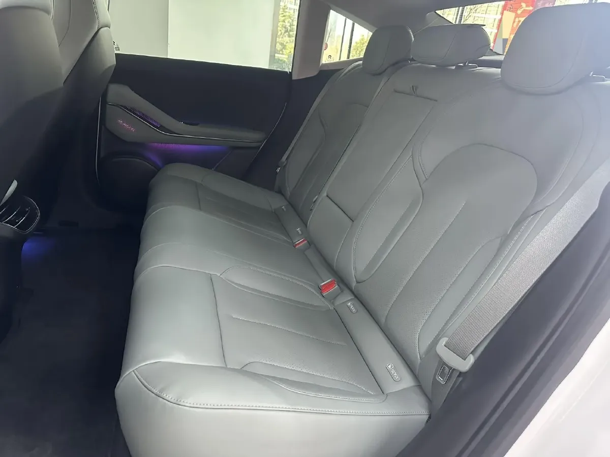 2022 JunTian HeiWuShi Youth 2.0T 203HP L4 6AT,autocango,china used car exporter,china ev exporter,chinese used car exporter,chinese used ev exporter