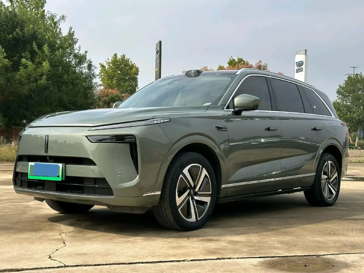 2025 WEY BlueMountain 1.5T 170HP L4 4DHT PHEV 52.3KWH