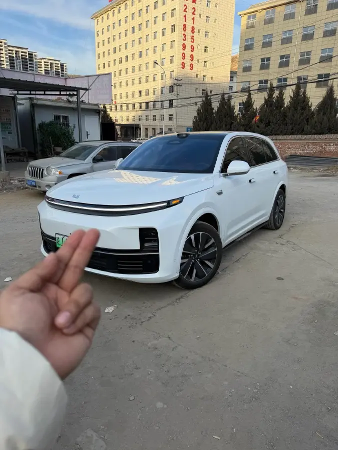 2025 Li L7 Range Extended 154HP REEV