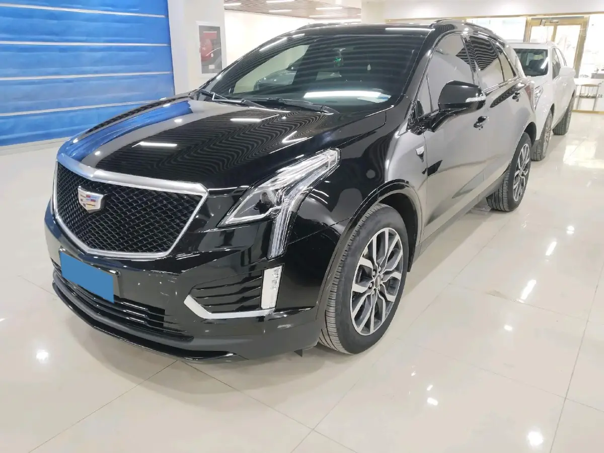 2022 Cadillac XT5 2.0T 237HP L4 9AT