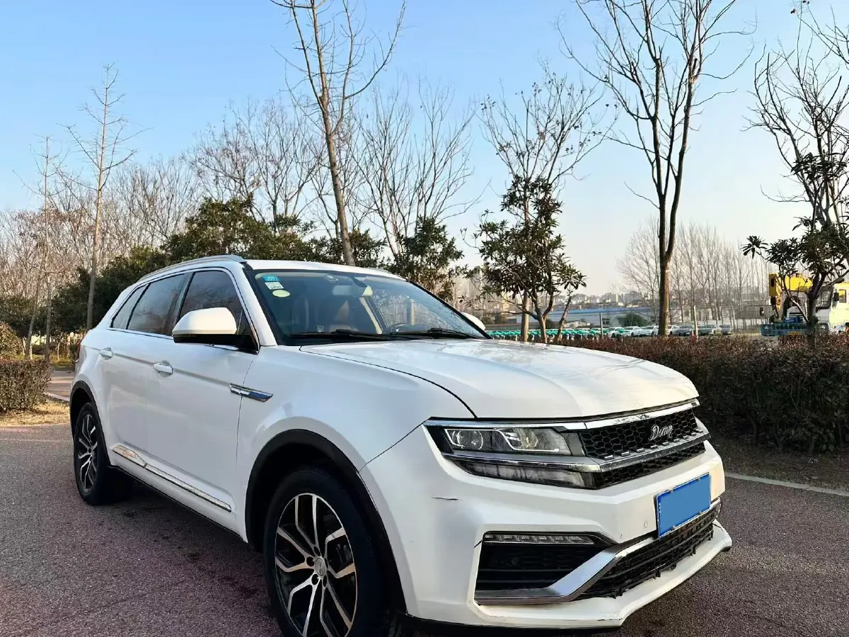 2017 Zotye Damy X7 1.8T 177HP L4 5MT,autocango,china used car exporter,china ev exporter,chinese used car exporter,chinese used ev exporter