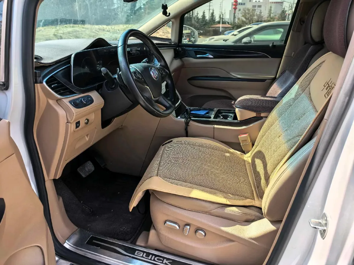 2020 Buick GL8 2.0T 237HP L4 9AT,autocango,china used car exporter,china ev exporter,chinese used car exporter,chinese used ev exporter