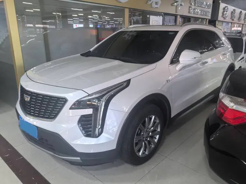 2021 Cadillac XT4 2.0T 237HP L4 9AT