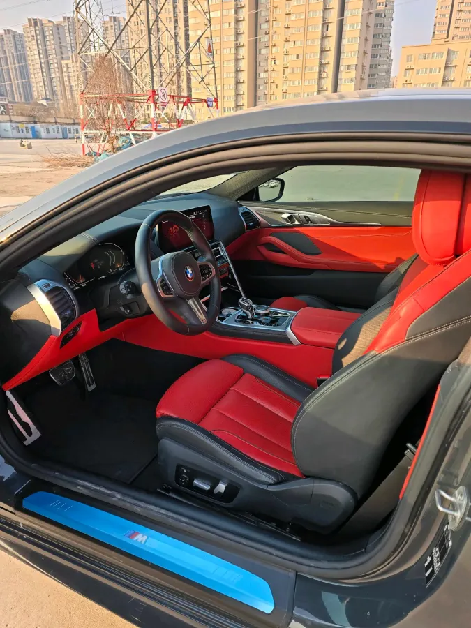 2022 BMW 8 Series 3.0T 333HP L6 8AT,autocango,china used car exporter,china ev exporter,chinese used car exporter,chinese used ev exporter