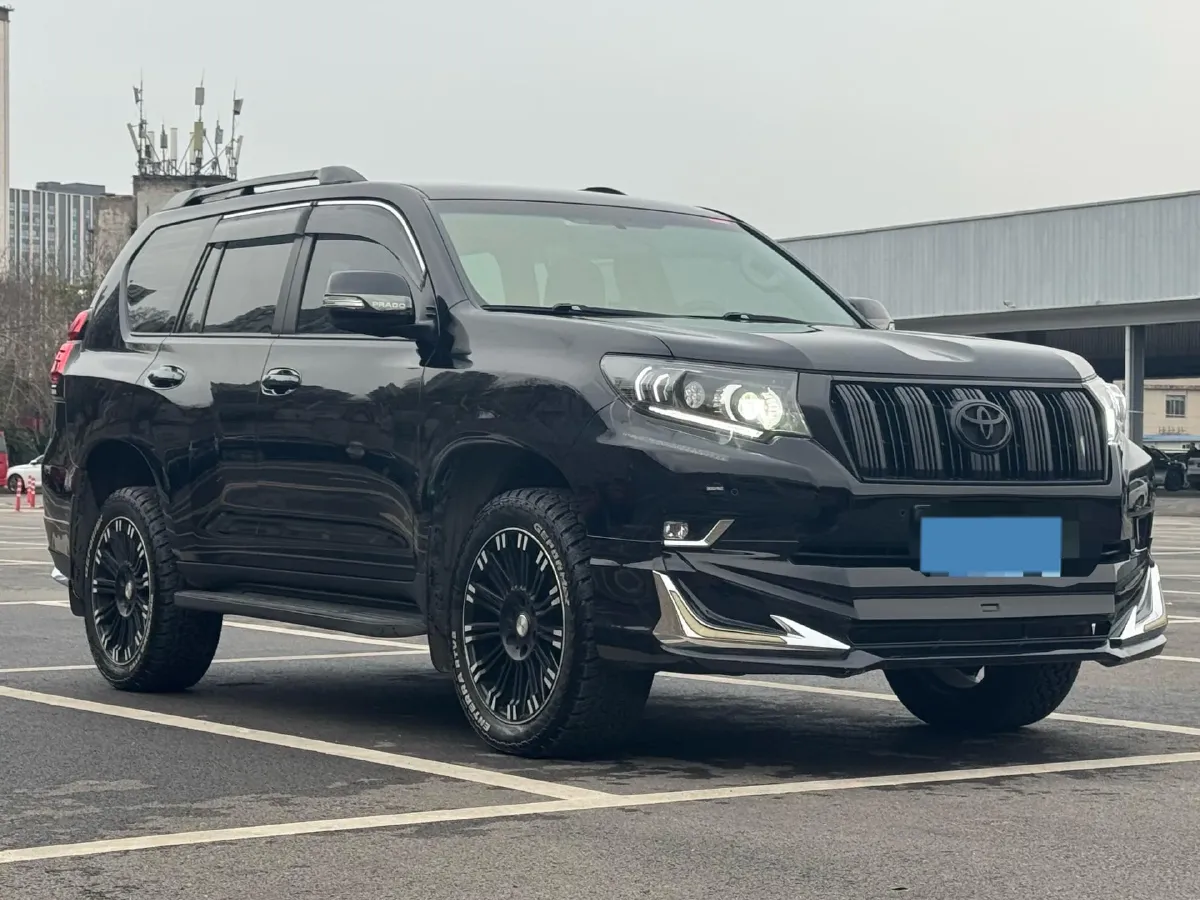 2020 Toyota Yaris 1.6T 261HP L3 6MT,autocango,china used car exporter,china ev exporter,chinese used car exporter,chinese used ev exporter