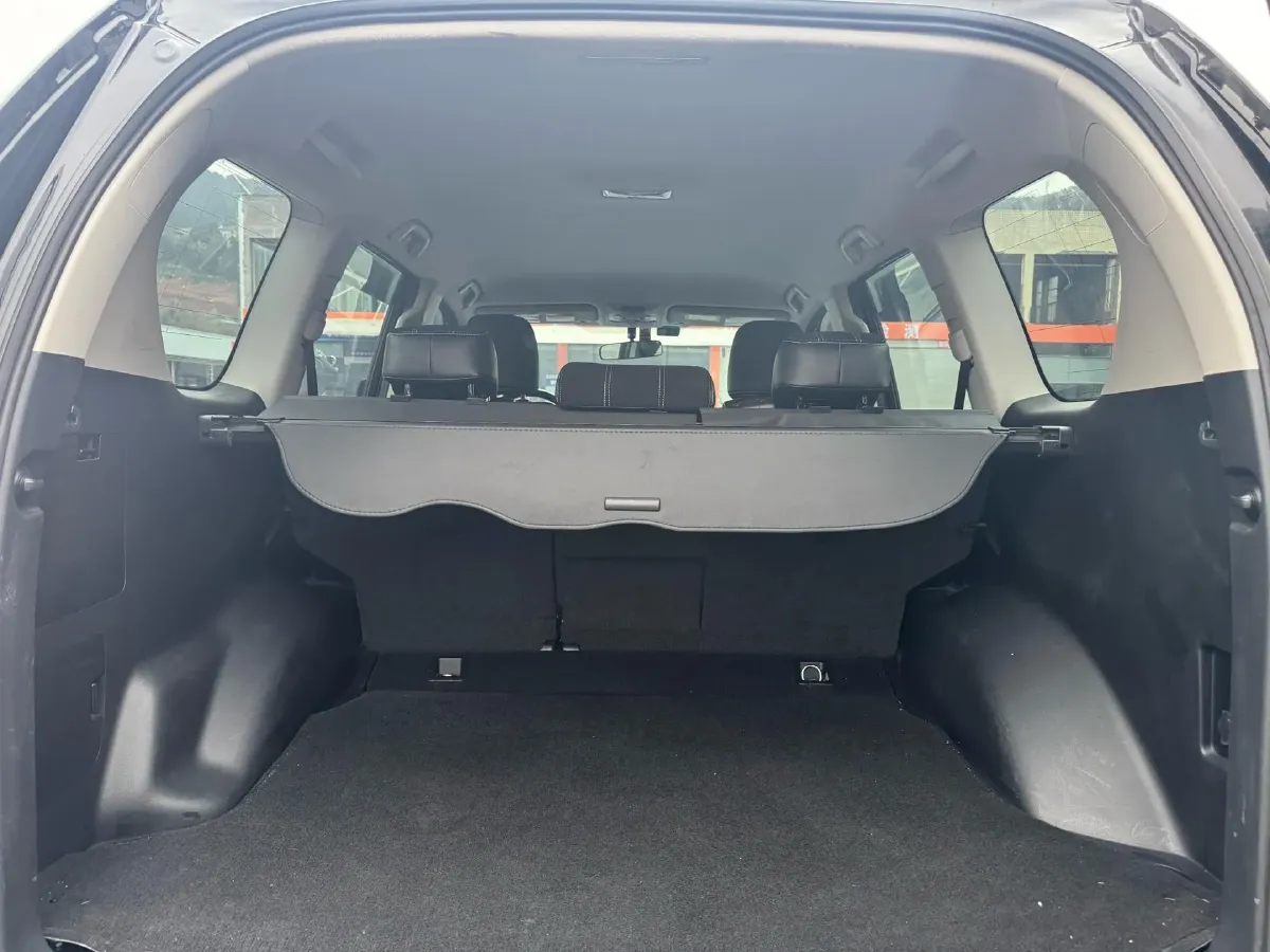 2020 Toyota Yaris 1.6T 261HP L3 6MT,autocango,china used car exporter,china ev exporter,chinese used car exporter,chinese used ev exporter