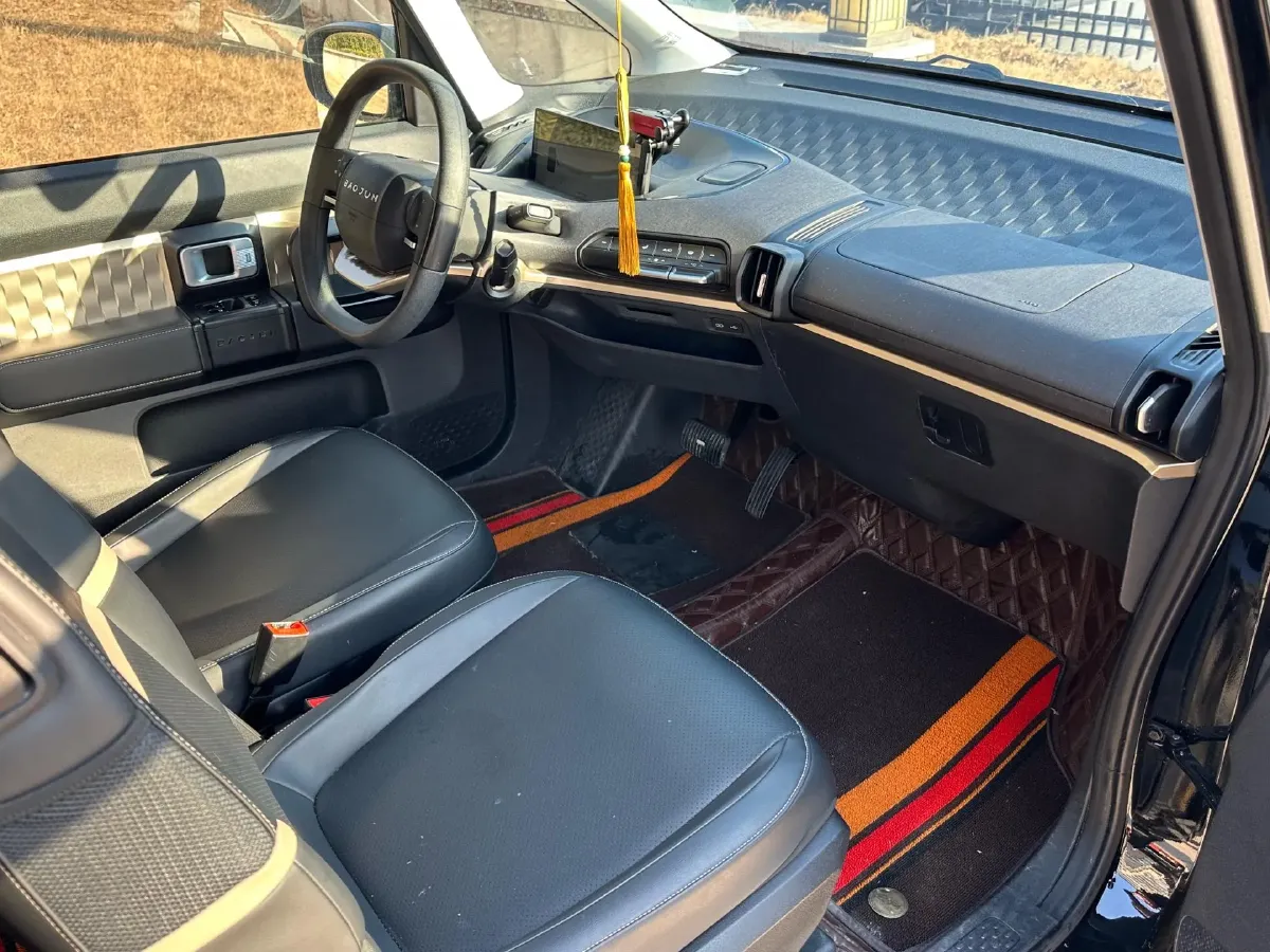 2022 BaoJun KiWi EV BEV 31.9KWH,autocango,china used car exporter,china ev exporter,chinese used car exporter,chinese used ev exporter