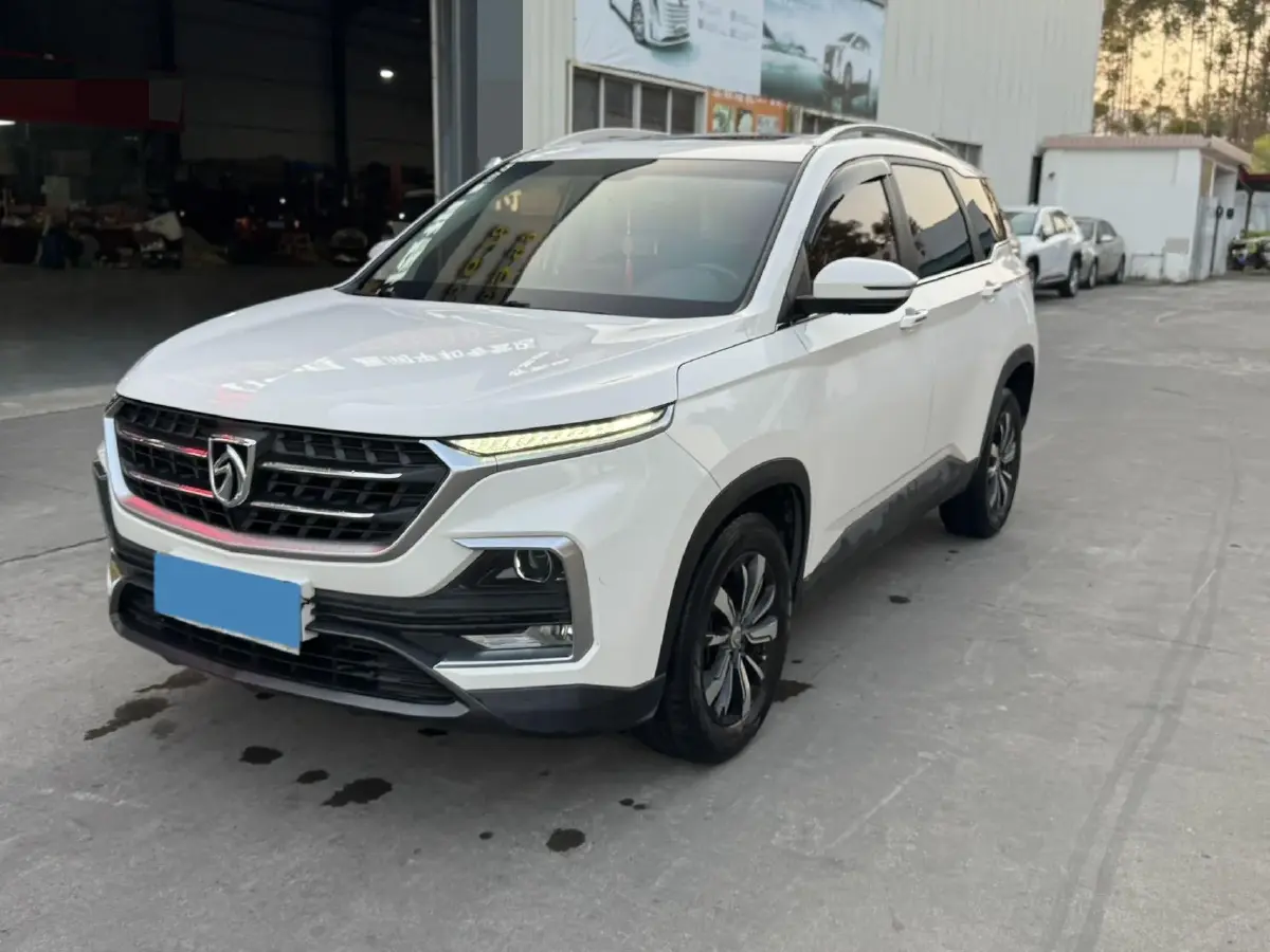 2018 BaoJun 530 1.5T 150HP L4 6DCT