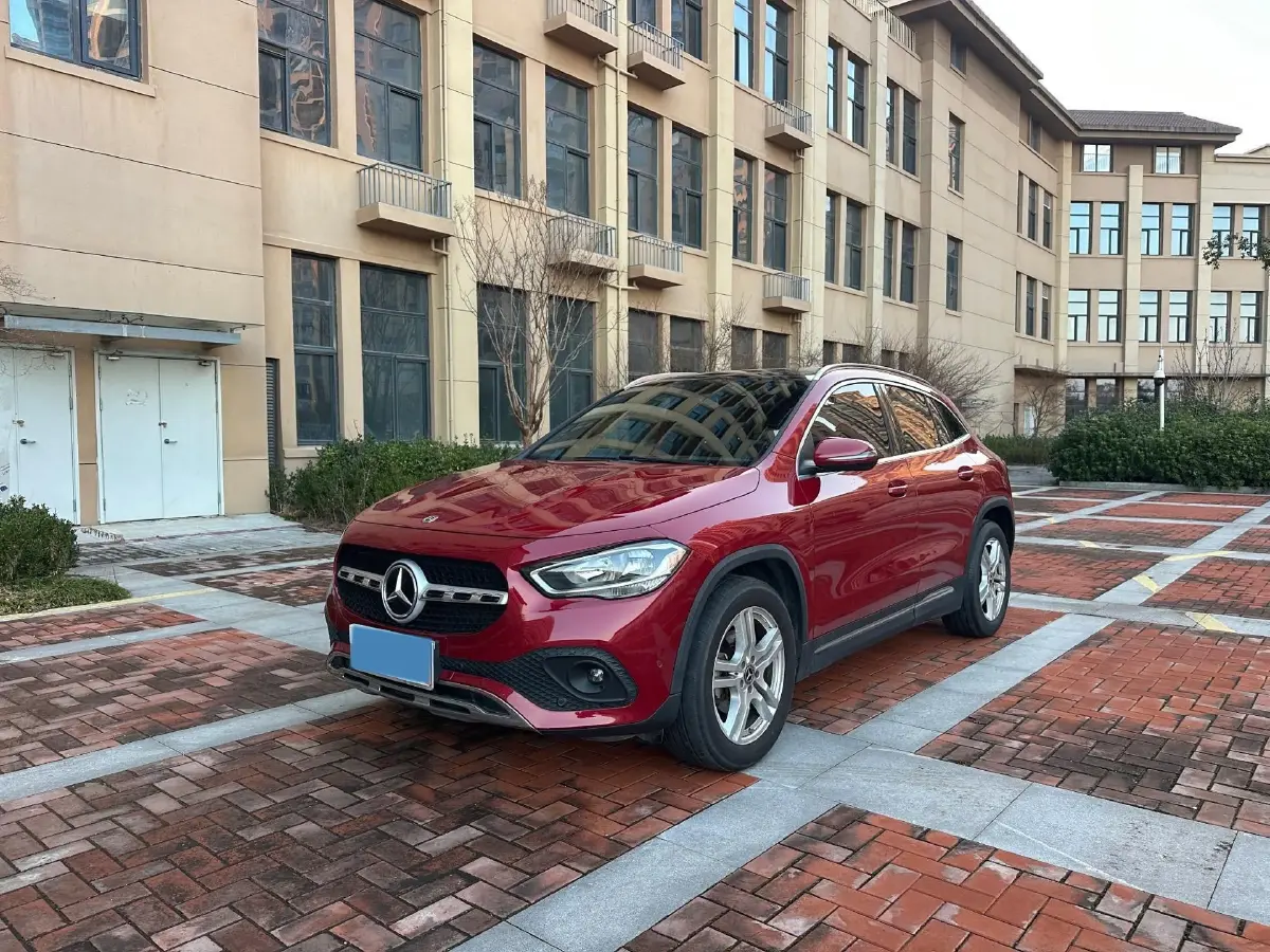 2020 Mercedes-Benz GLA Class 1.3T 136HP L4 7DCT