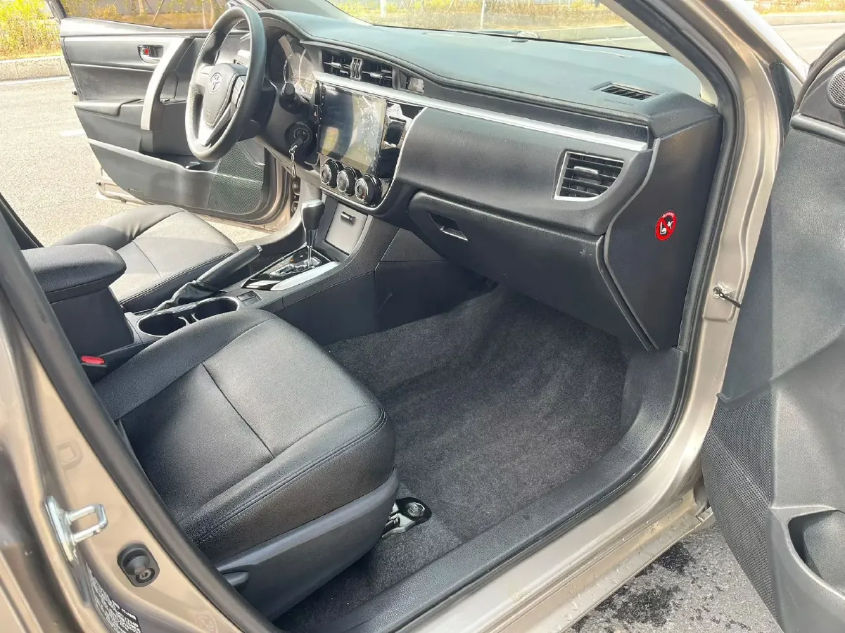 2017 Toyota Corolla 1.2T 116HP L4 CVT,autocango,china used car exporter,china ev exporter,chinese used car exporter,chinese used ev exporter