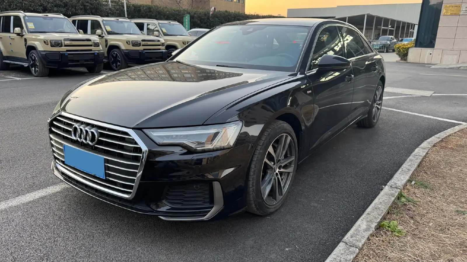 2020 Audi A6L 2.0T 190HP L4 7DCT
