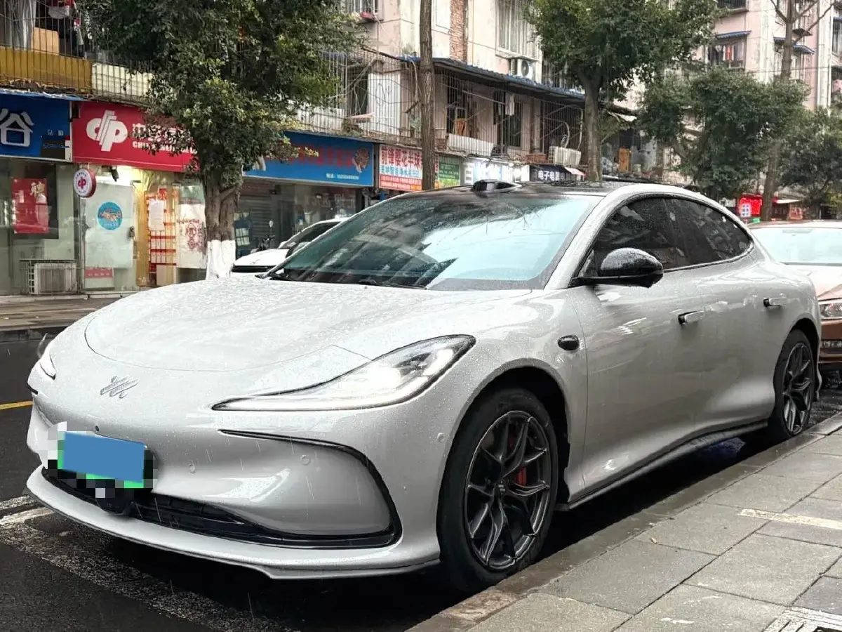 2024 IM L6 BEV 100KWH