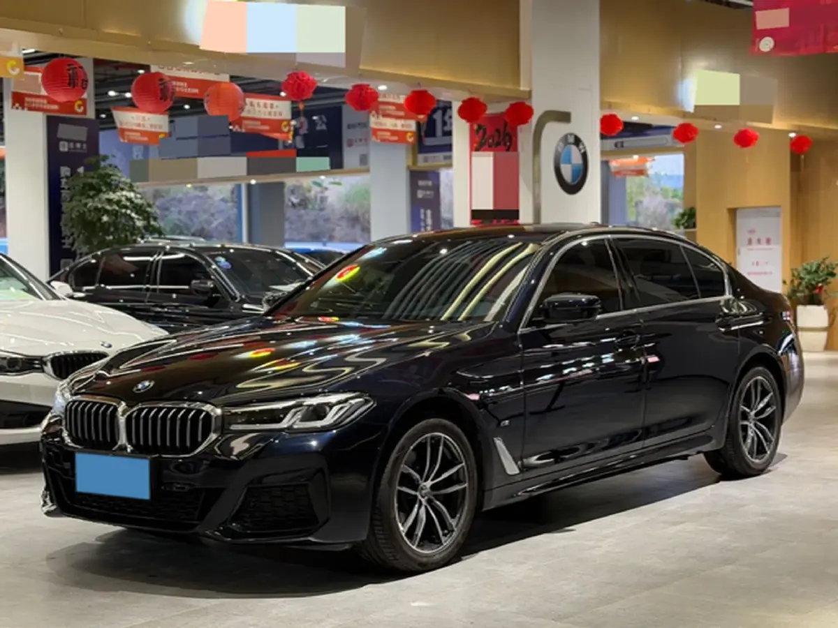 2021 BMW 5 Series 2.0T 184HP L4 8AT