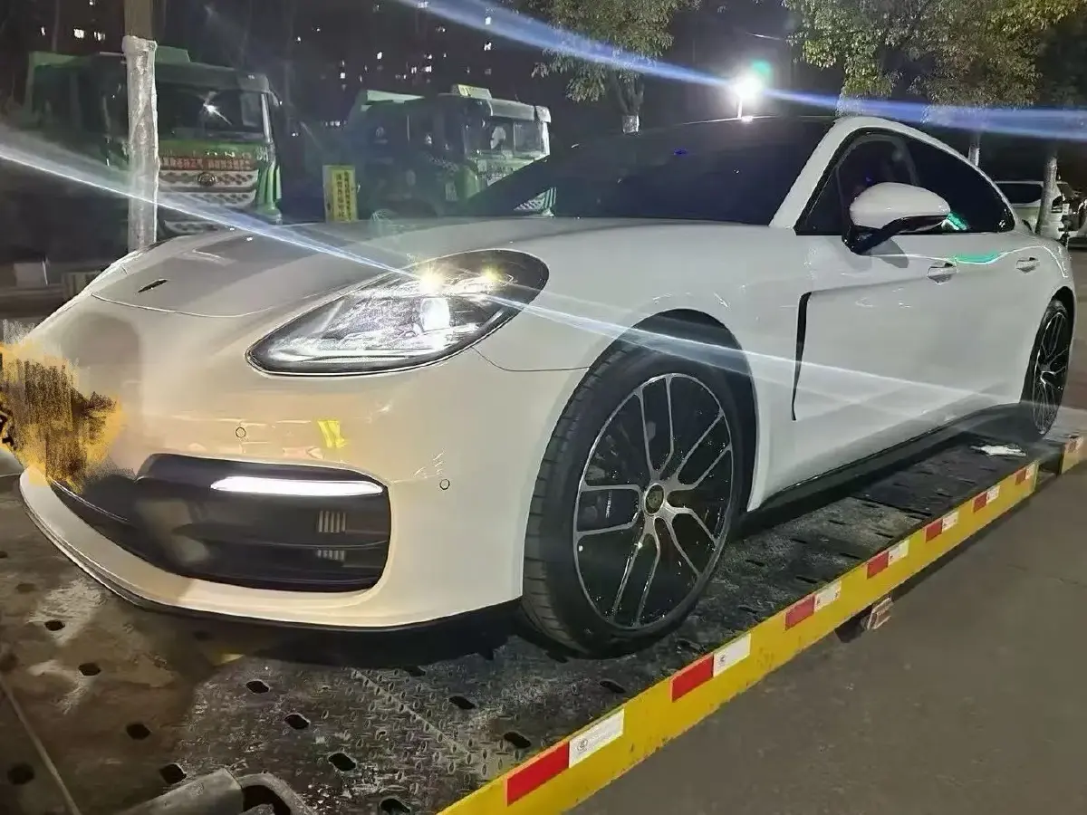 2023 Porsche Panamera 2.9T 330HP V6 8DCT