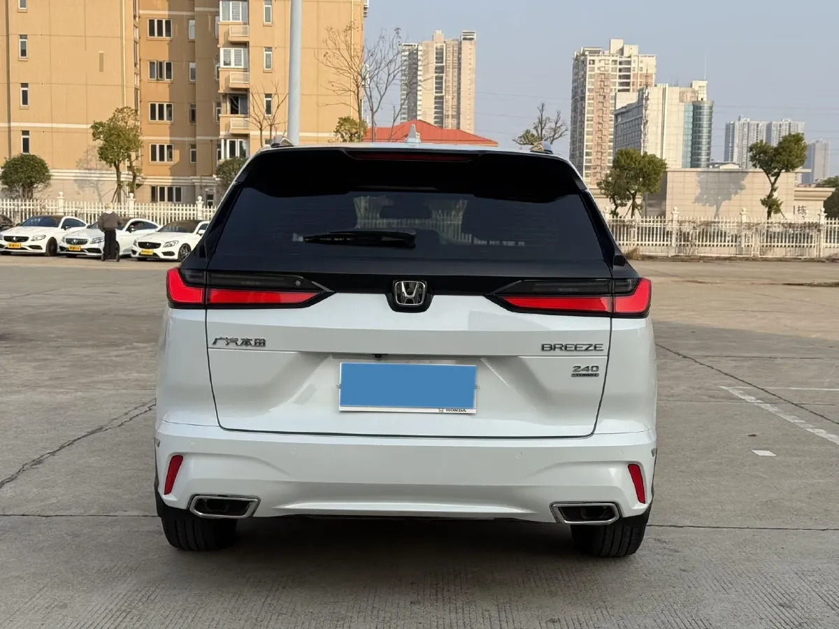 2023 Honda Breeze 1.5T 193HP L4 CVT,autocango,china used car exporter,china ev exporter,chinese used car exporter,chinese used ev exporter