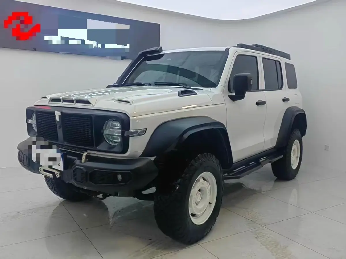 2023 Tank 300 2.0T 227HP L4 8AT