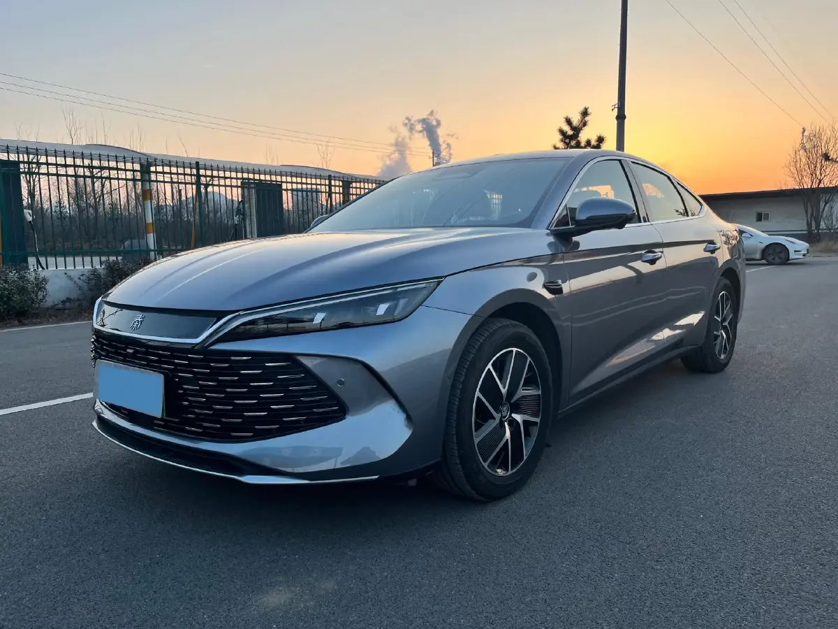 2025 BYD QinL 1.5L 101HP L4 E-CVT PHEV 15.87KWH