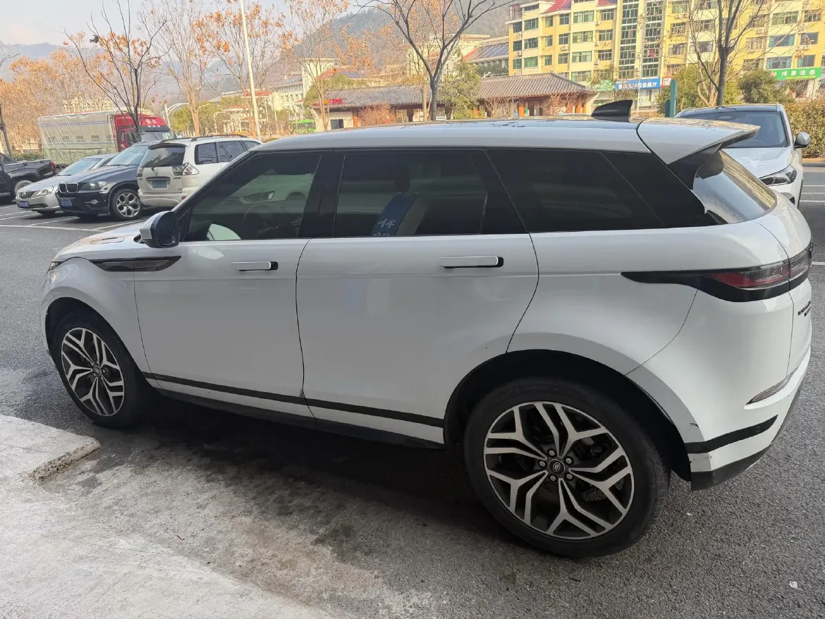 2020 Land Rover Range Rover Evoque 2.0T 249HP L4 9AT,autocango,china used car exporter,china ev exporter,chinese used car exporter,chinese used ev exporter