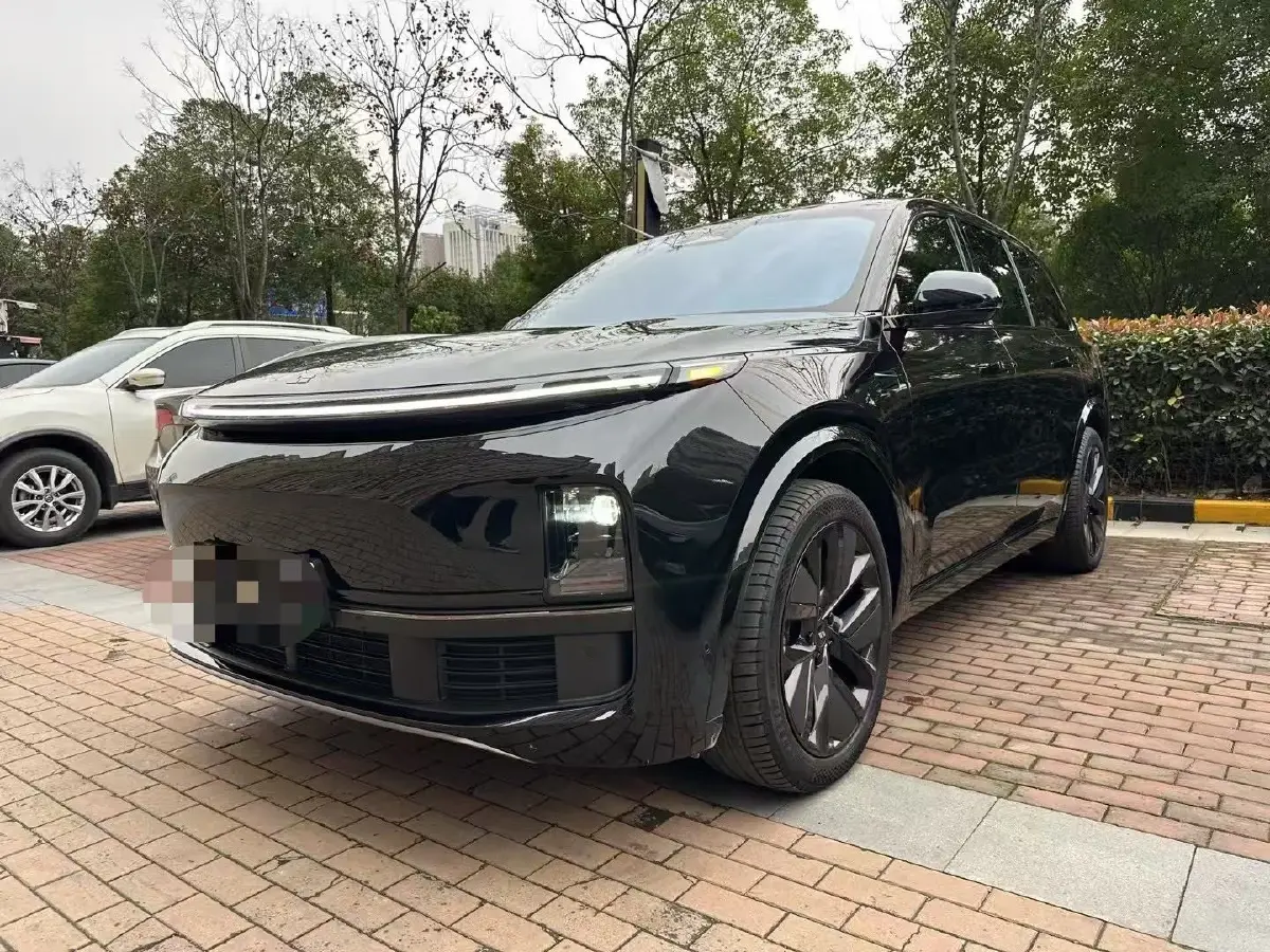 2024 Land Rover Range Rover Evoque 1.5T 200HP L3 8AT PHEV 15.5KWH