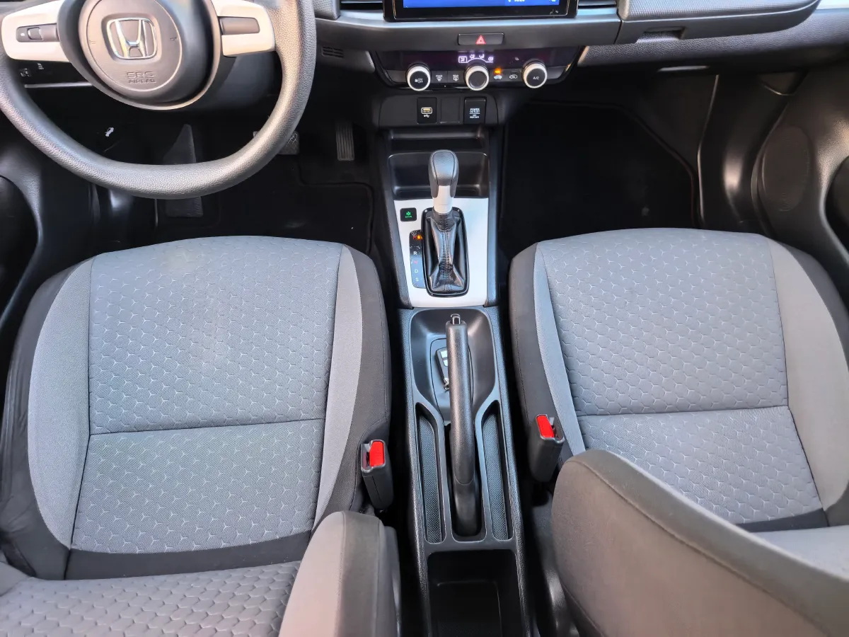 2021 Honda Fit 1.5L 131HP L4 CVT,autocango,china used car exporter,china ev exporter,chinese used car exporter,chinese used ev exporter