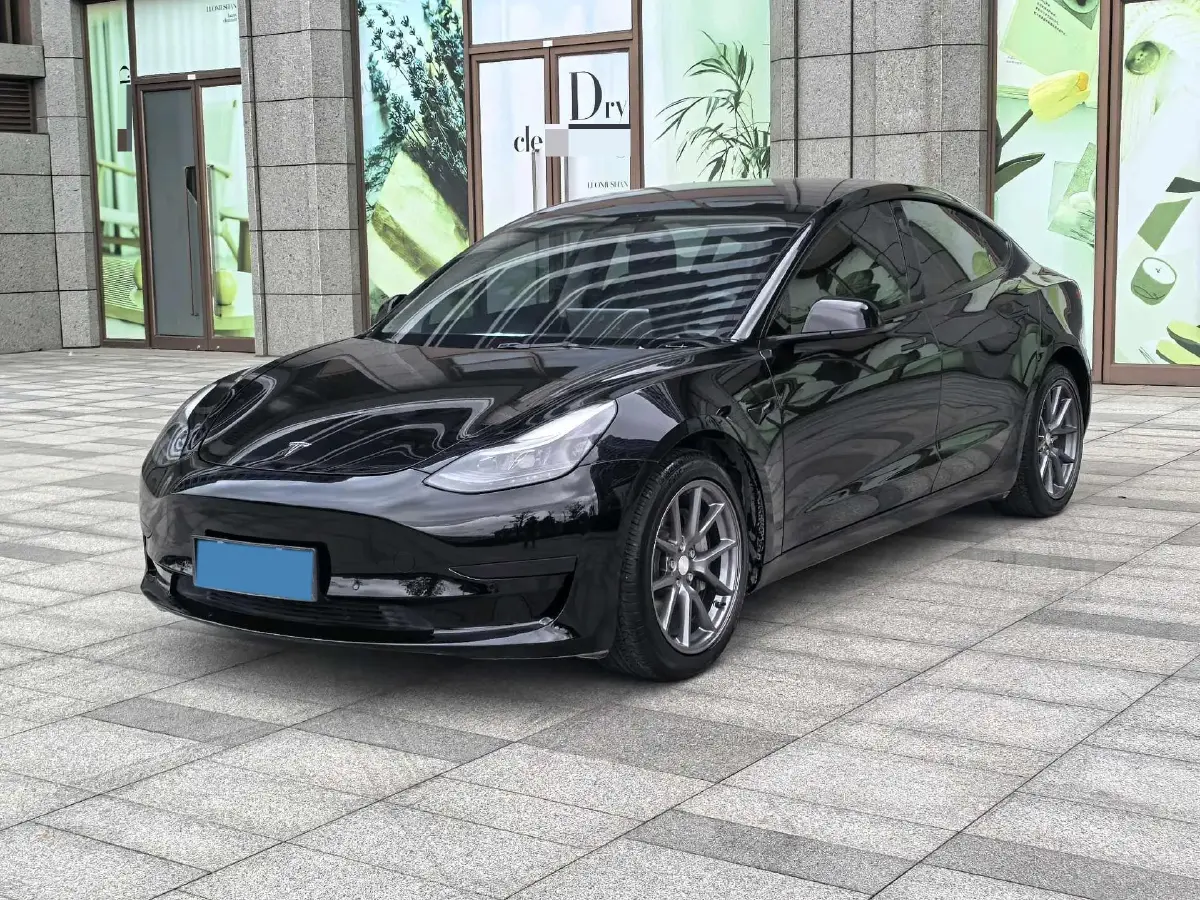 2022 Tesla Model 3 BEV 60KWH