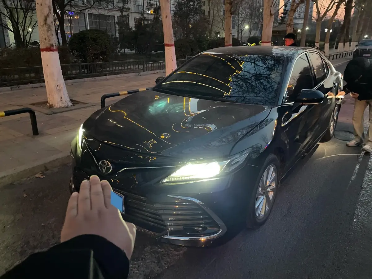 2021 Toyota Camry 2.0L 178HP L4 CVT