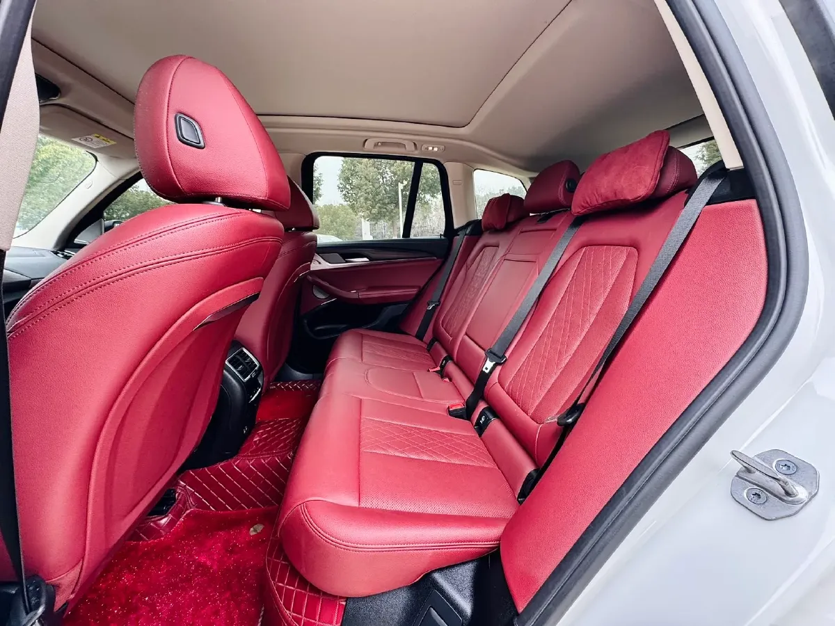 2022 BMW X3 2.0T 252HP L4 8AT,autocango,china used car exporter,china ev exporter,chinese used car exporter,chinese used ev exporter