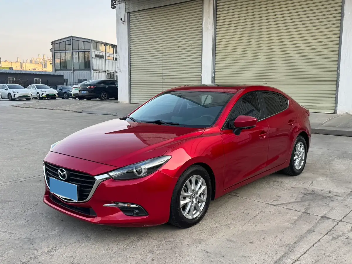 2017 Mazda 3 Axela 1.5L 117HP L4 6AT