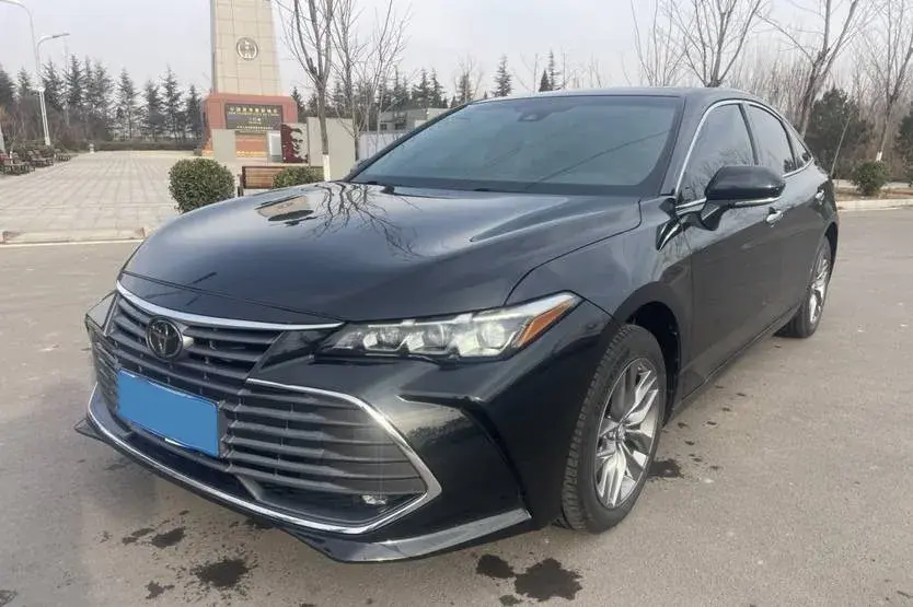 2022 Toyota Avalon 2.5L 209HP L4 8AT