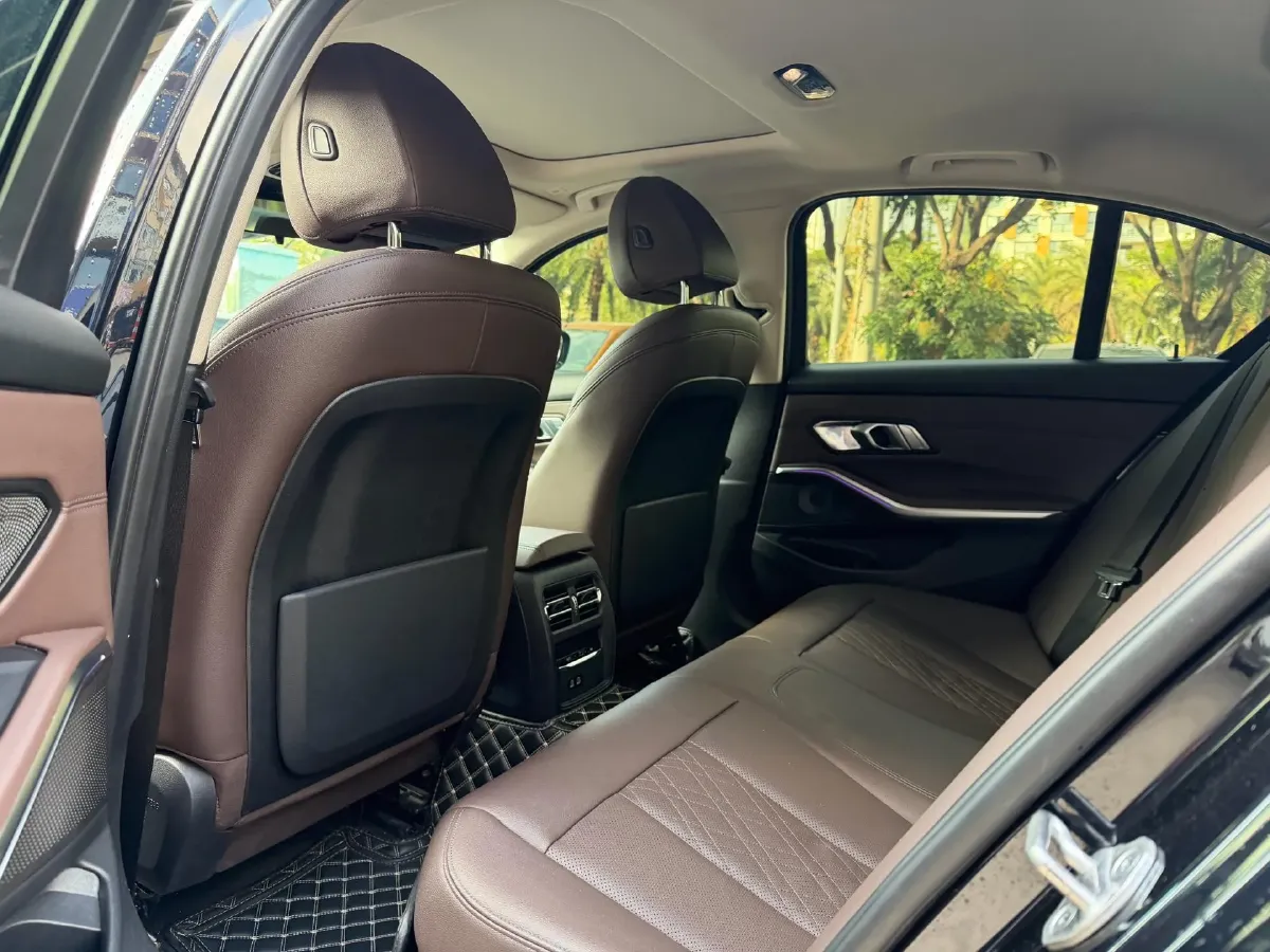 2022 BMW 3 Series 2.0T 184HP L4 8AT,autocango,china used car exporter,china ev exporter,chinese used car exporter,chinese used ev exporter