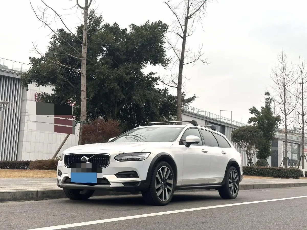2022 Volvo V90 2.0T 250HP L4 8AT,autocango,china used car exporter,china ev exporter,chinese used car exporter,chinese used ev exporter