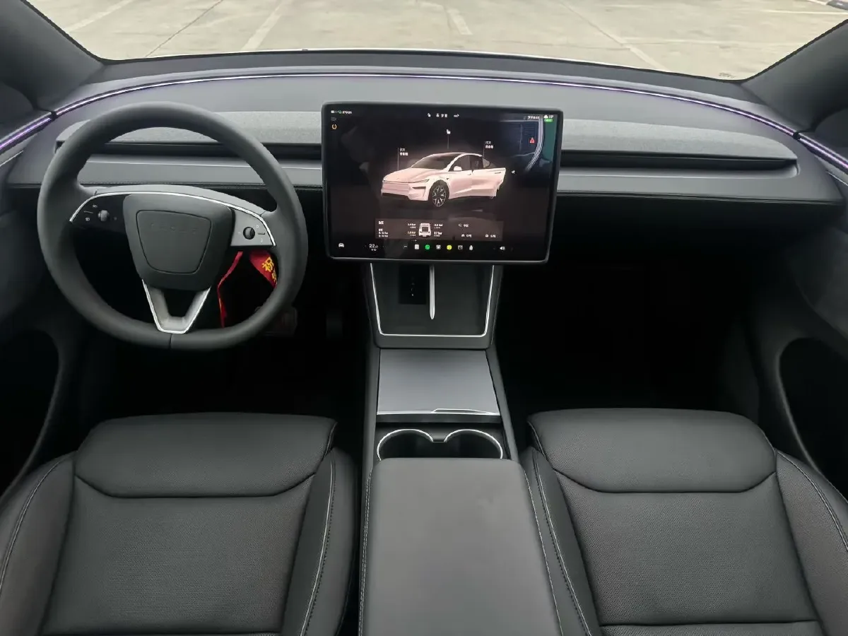 2025 Tesla Model Y L BEV,autocango,china used car exporter,china ev exporter,chinese used car exporter,chinese used ev exporter