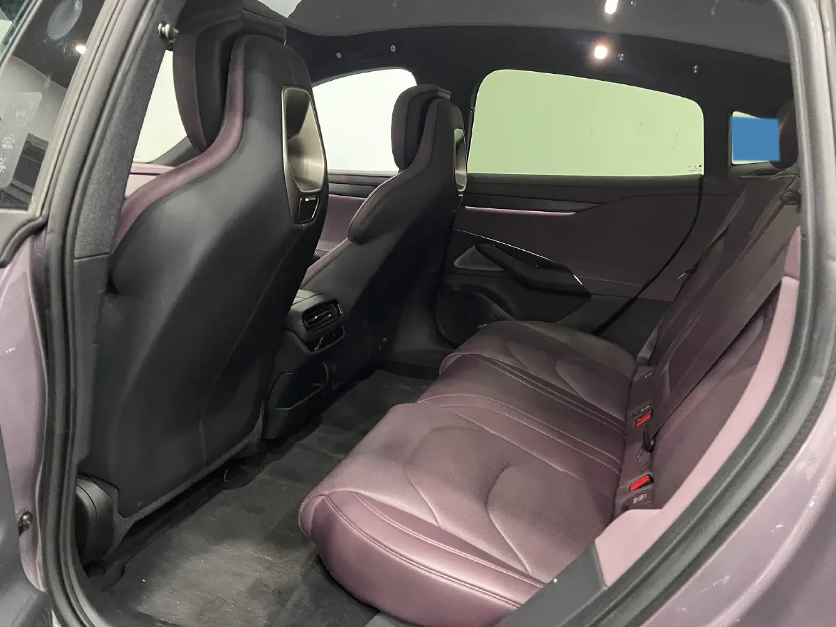 2024 MI SU7 BEV 73.6KWH,autocango,china used car exporter,china ev exporter,chinese used car exporter,chinese used ev exporter