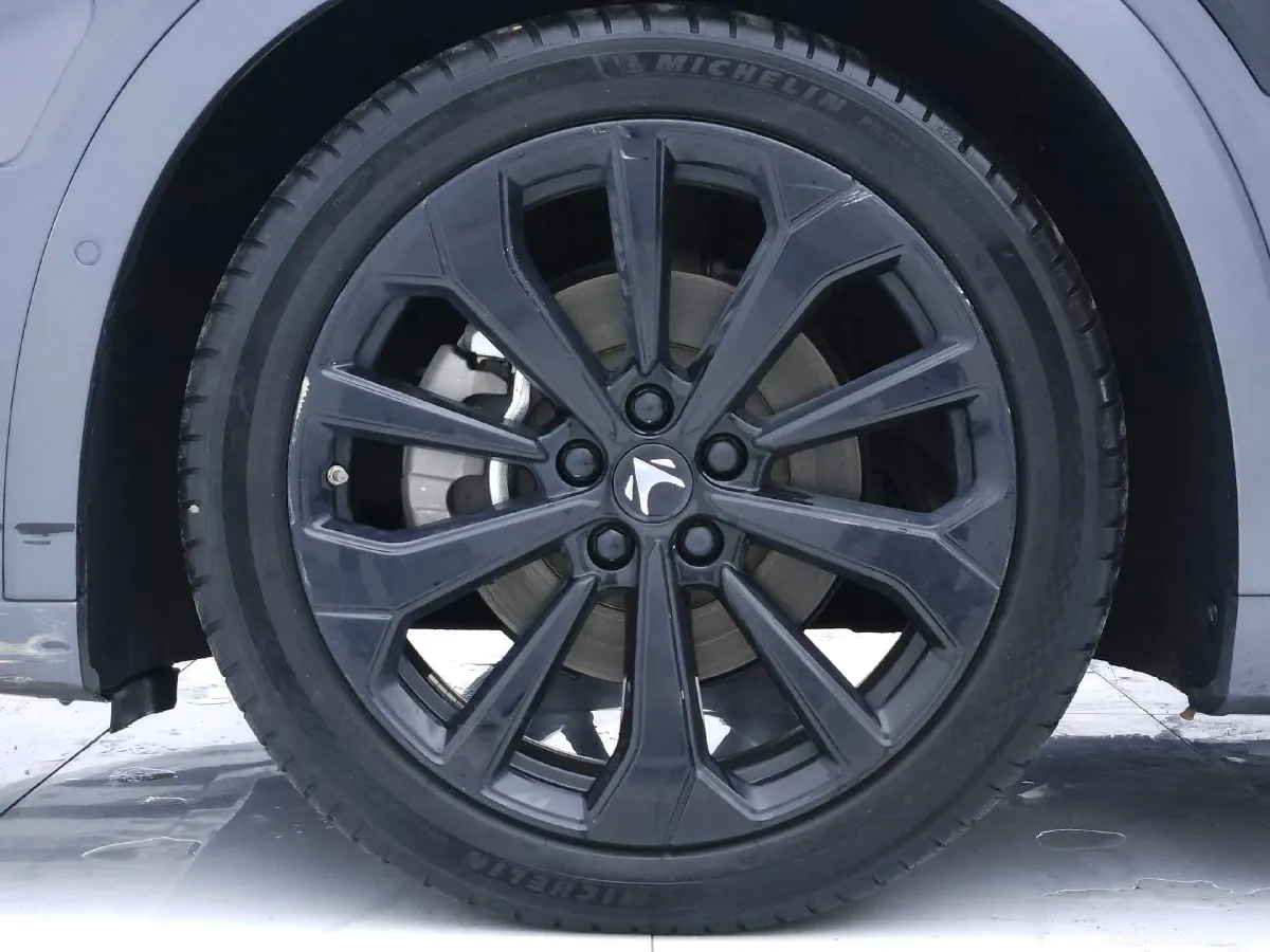 2022 ARCFOX αS BEV 74.5KWH,autocango,china used car exporter,china ev exporter,chinese used car exporter,chinese used ev exporter