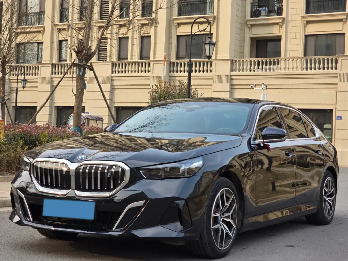 2024 BMW i5 BEV 79.05KWH,autocango,china used car exporter,china ev exporter,chinese used car exporter,chinese used ev exporter