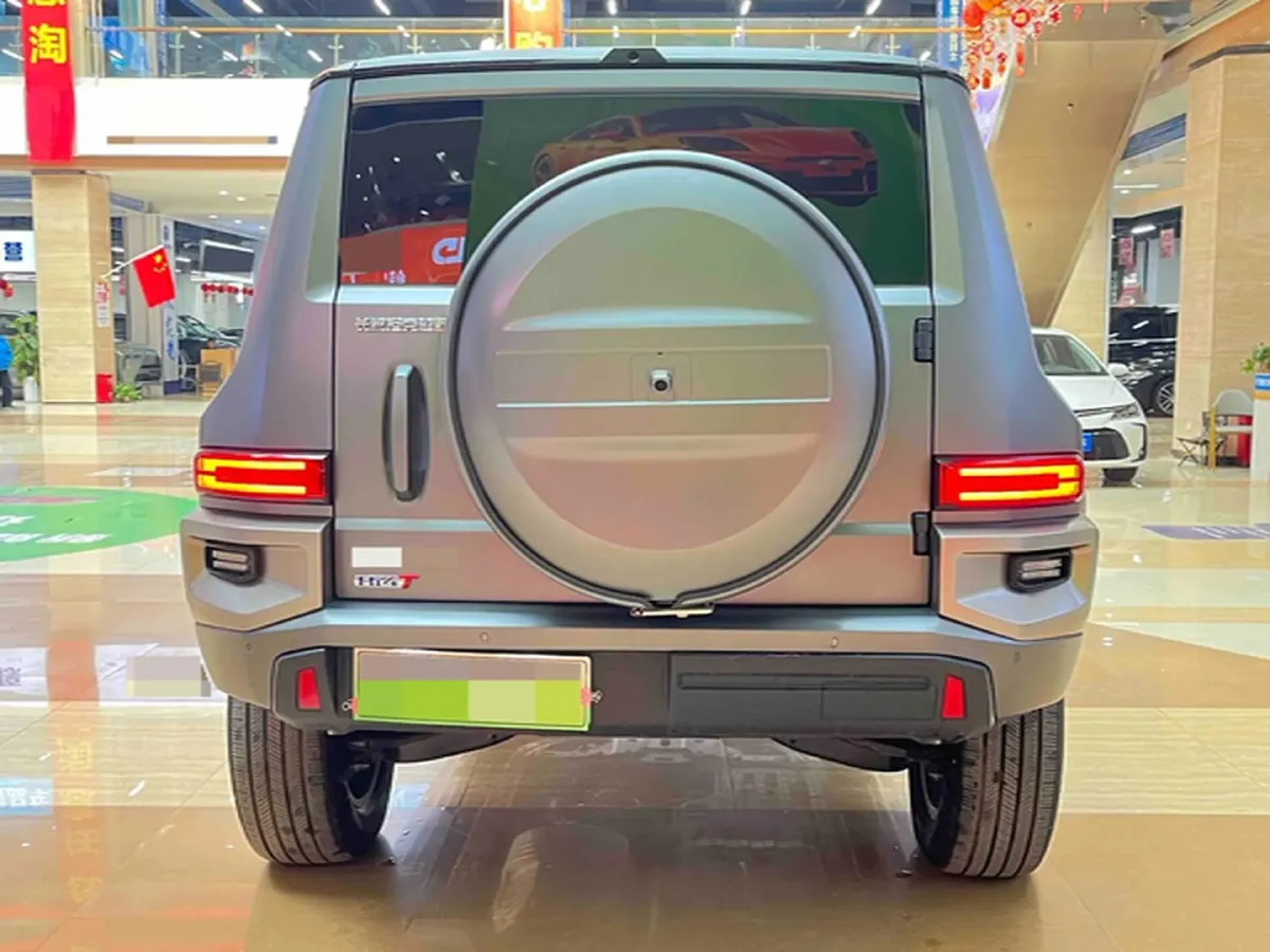 2024 Tank 700 3.0T 360HP V6 9AT PHEV 37.1KWH,autocango,china used car exporter,china ev exporter,chinese used car exporter,chinese used ev exporter