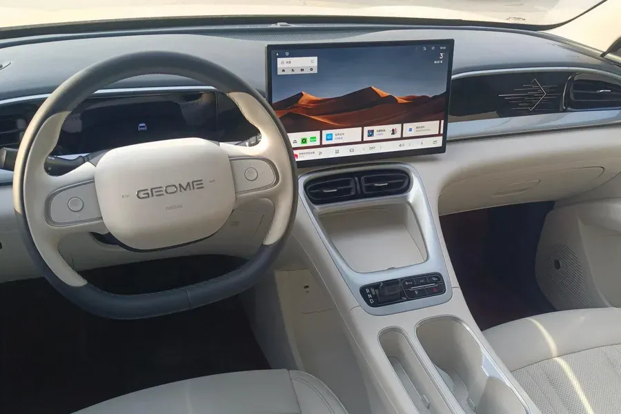 2025 JMC BaoDian 2.0T 218HP L4 8AT,autocango,china used car exporter,china ev exporter,chinese used car exporter,chinese used ev exporter