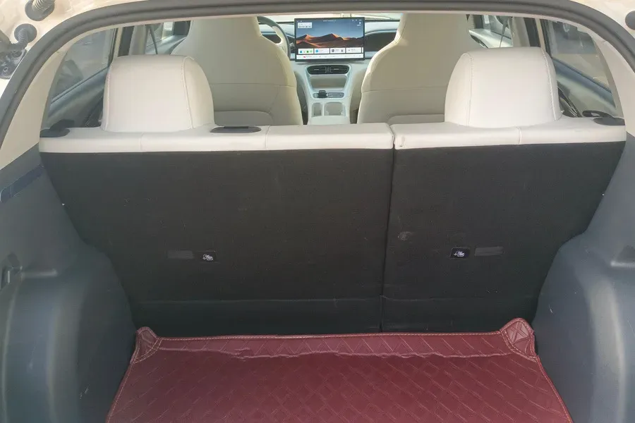 2025 JMC BaoDian 2.0T 218HP L4 8AT,autocango,china used car exporter,china ev exporter,chinese used car exporter,chinese used ev exporter