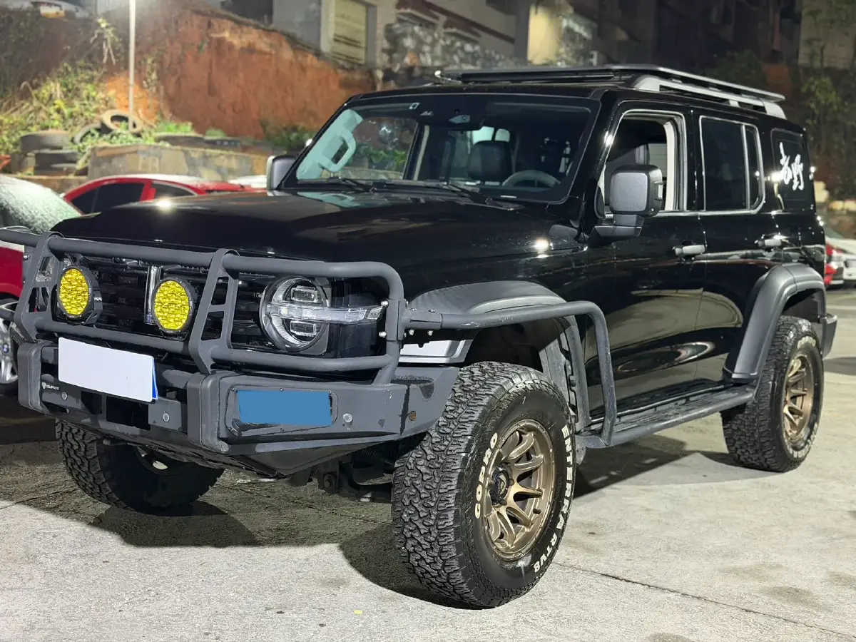 2021 Tank 300 2.0T 227HP L4 8AT