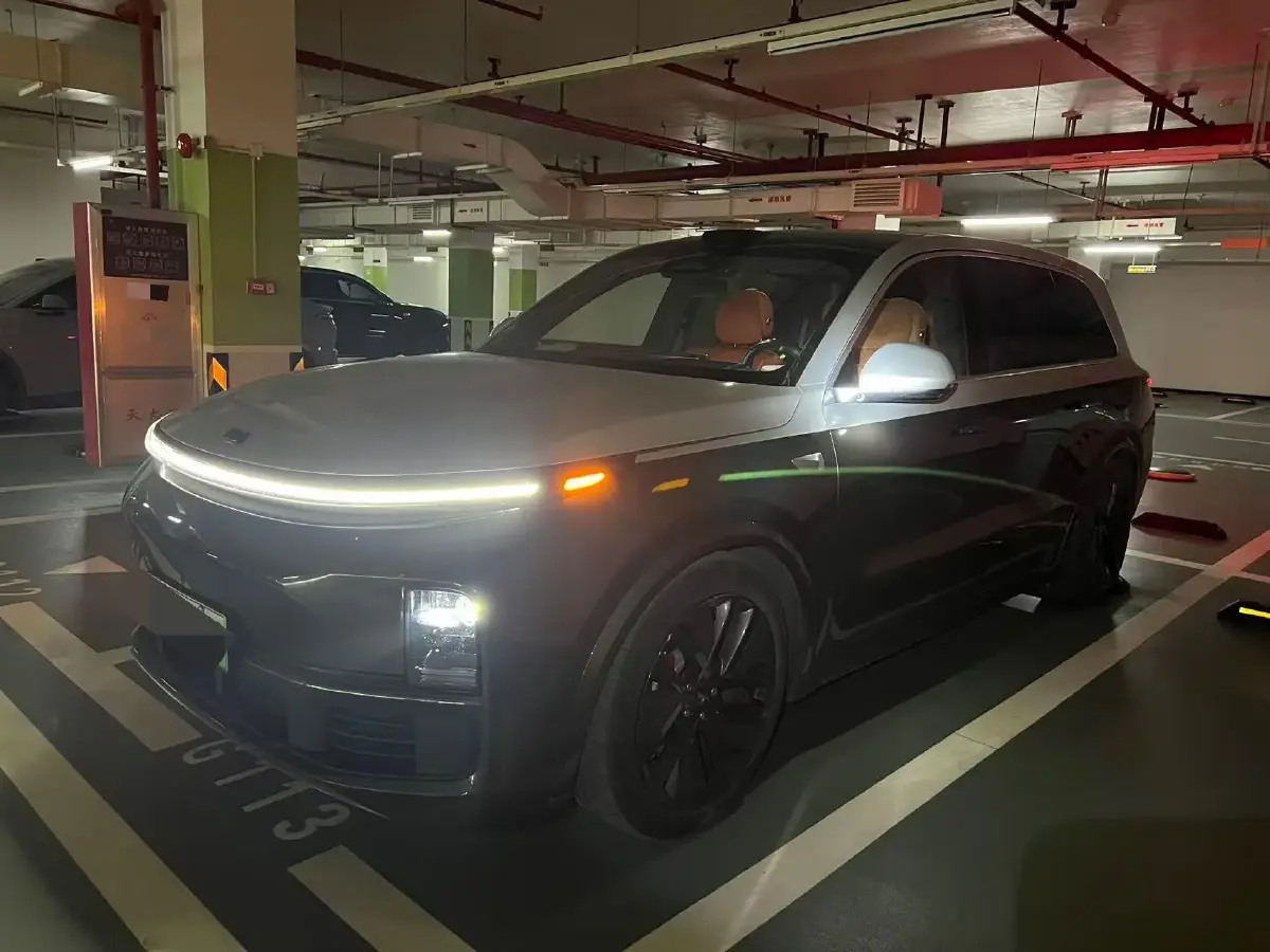 2022 Li L9 Range Extended 154HP REEV 42.6KWH