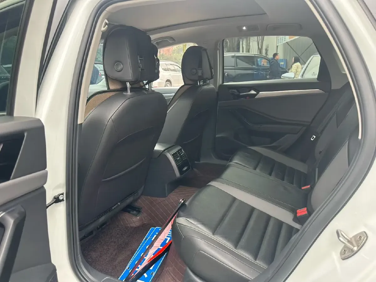 2019 Luxgen Grand 7 MPV 2.0T 188HP L4 6AT,autocango,china used car exporter,china ev exporter,chinese used car exporter,chinese used ev exporter