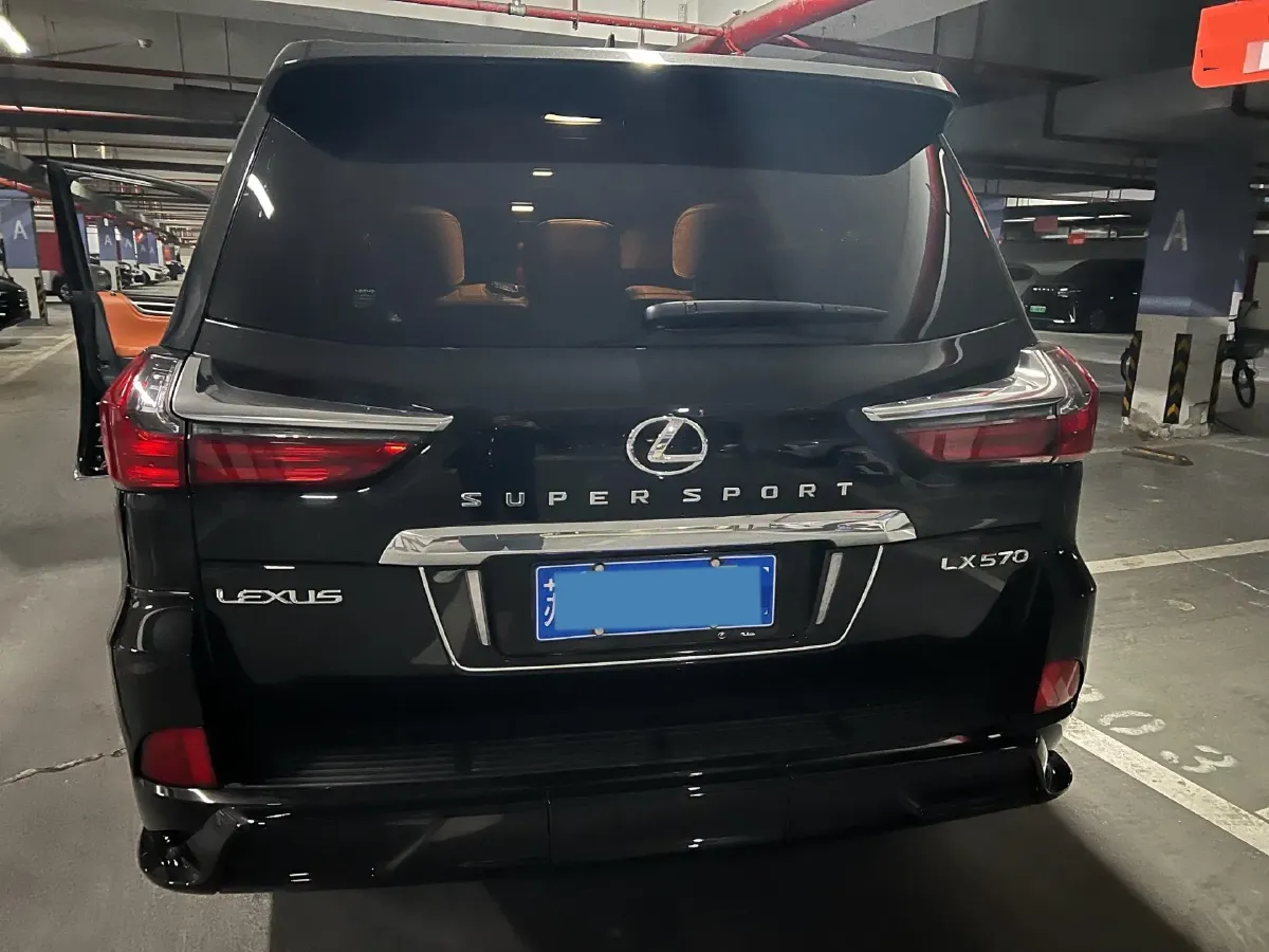 2017 Lexus LX 5.7L 367HP V8 8AT,autocango,china used car exporter,china ev exporter,chinese used car exporter,chinese used ev exporter