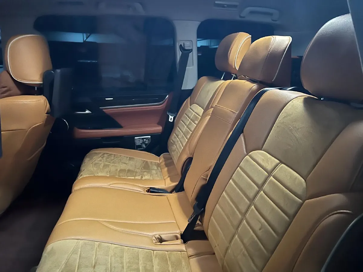 2017 Lexus LX 5.7L 367HP V8 8AT,autocango,china used car exporter,china ev exporter,chinese used car exporter,chinese used ev exporter