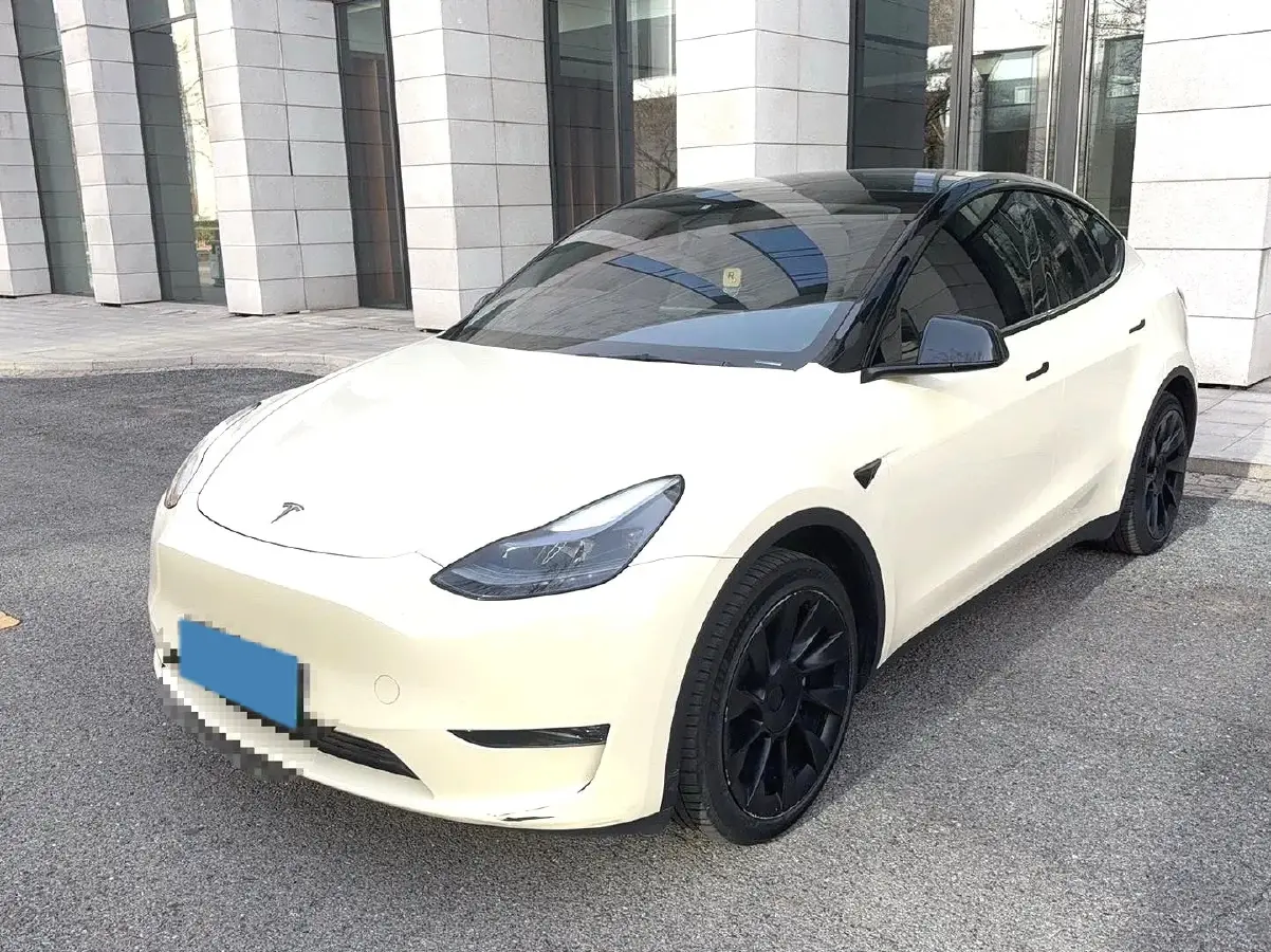 2021 Tesla Model Y BEV 60KWH