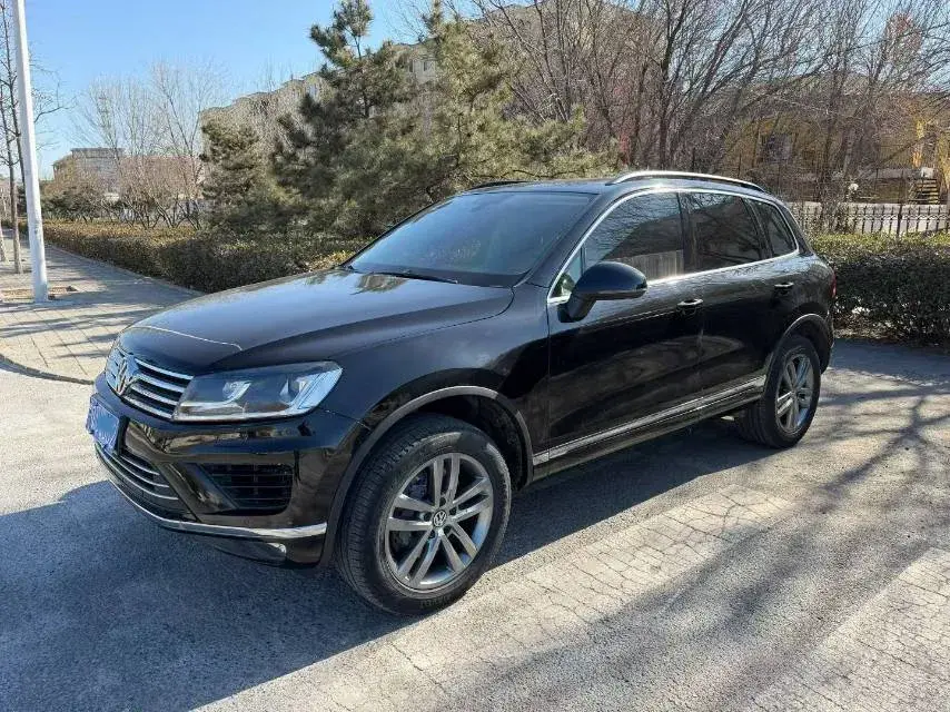 2018 Volkswagen Touareg 3.0T 320HP V6 8AT